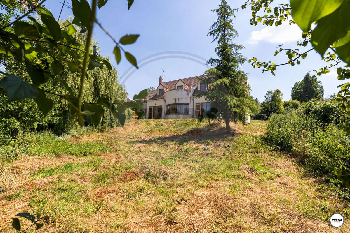 Maison à CHAPET