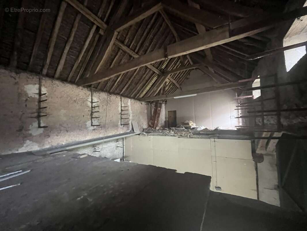 Appartement à ARCES-DILO