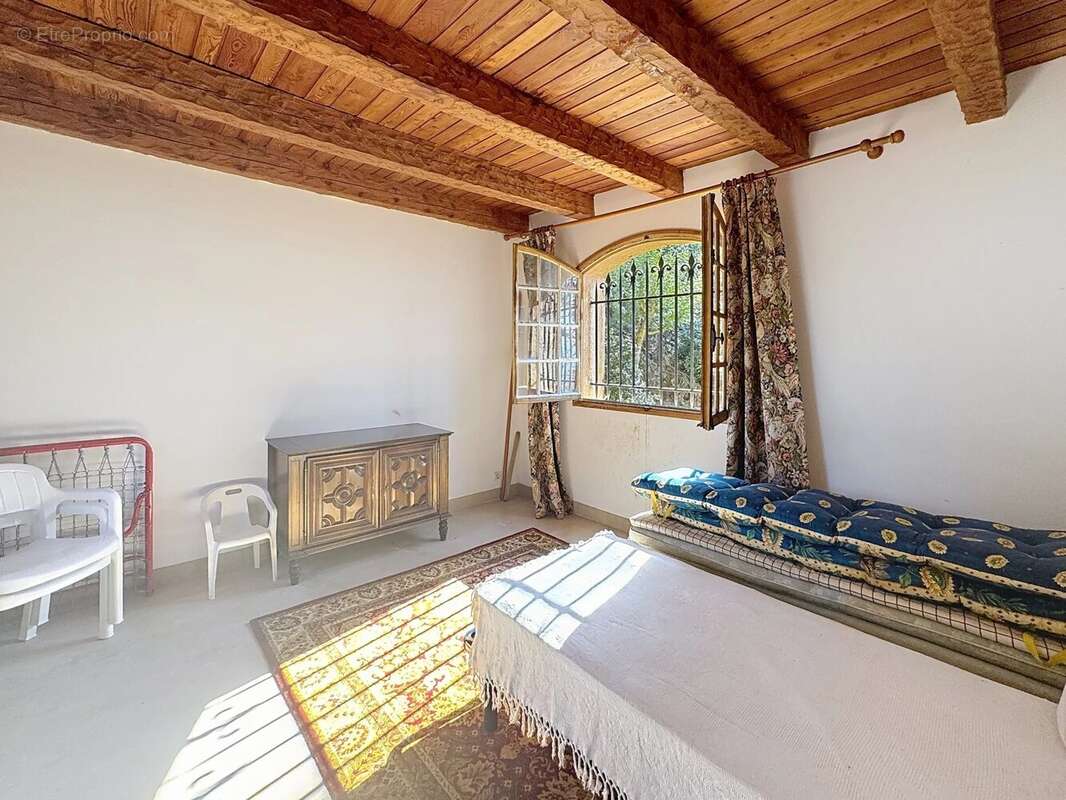 Maison à MANDELIEU-LA-NAPOULE