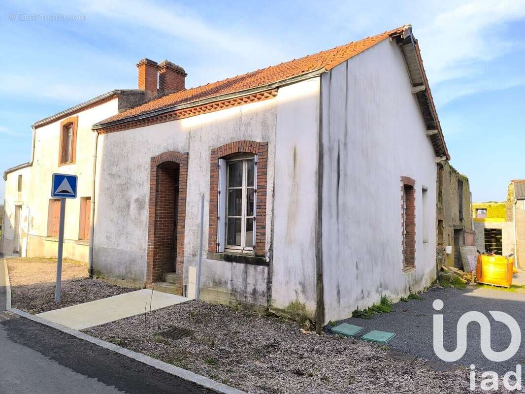 Photo 5 - Maison à MONNIERES