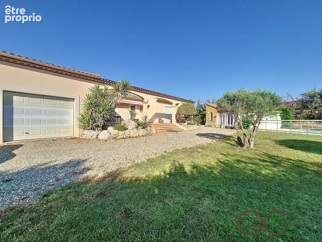 Maison 200 m² à Thezan-Les-Beziers  - photo 3