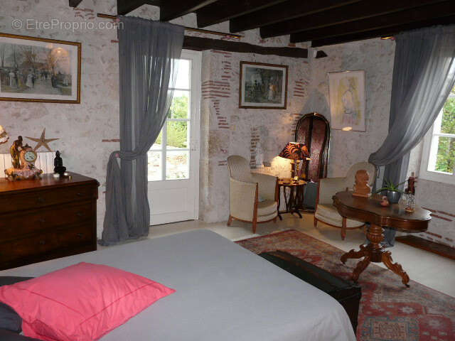 Ensemble de carractere - photo 25