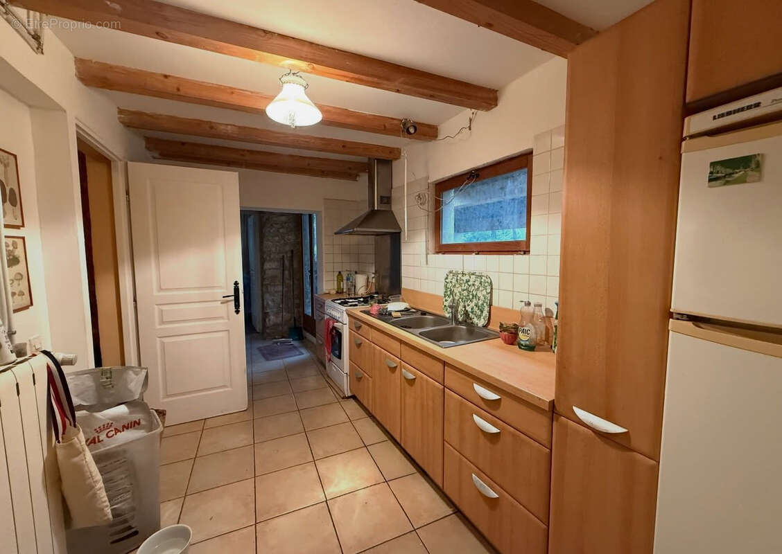 Maison à CAVEIRAC