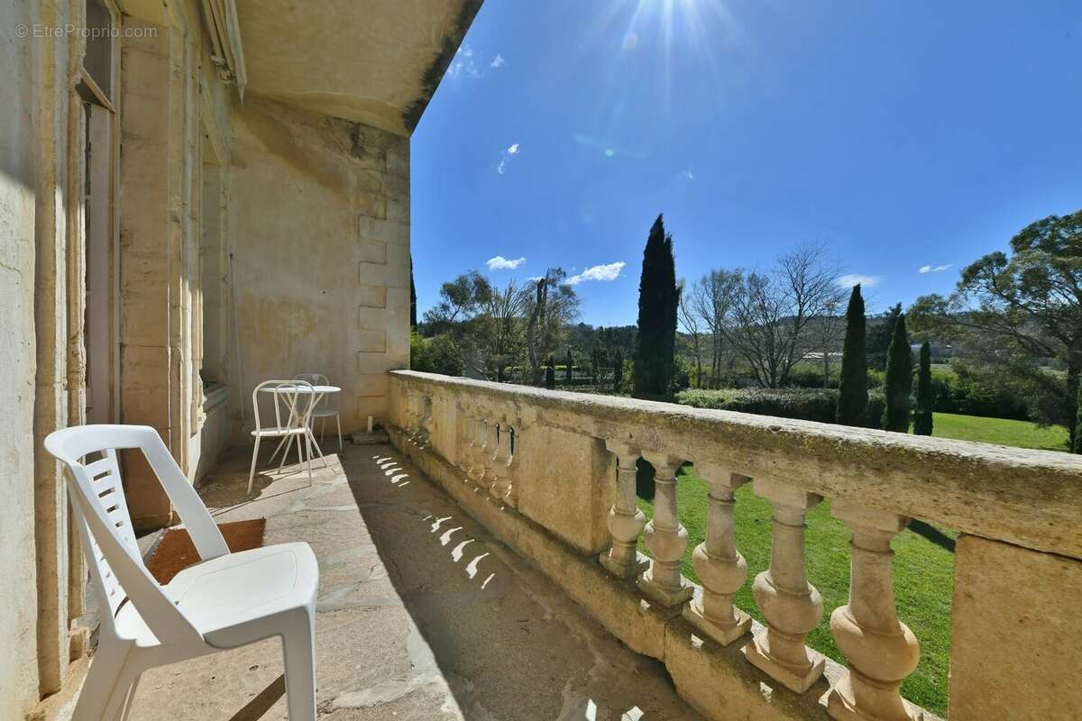 Appartement à UZES