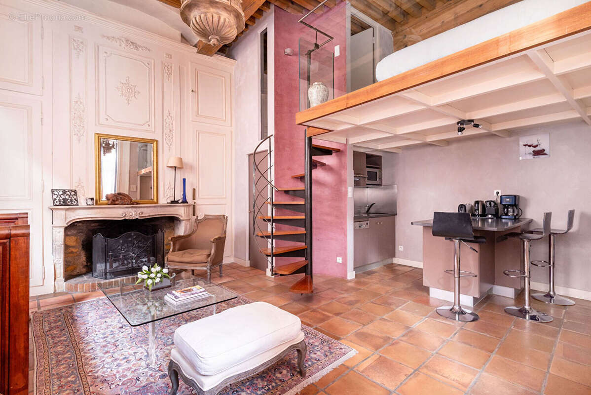 Appartement à LYON-5E