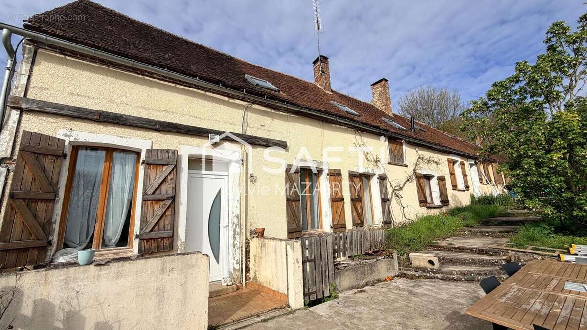 Maison 215 m² à Villeneuve-L'archeveque  - photo 3
