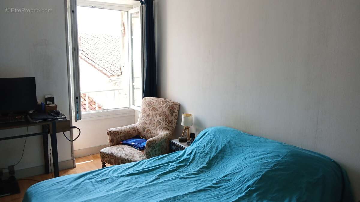 Maison 110 m² à Aubeterre-Sur-Dronne  - photo 96