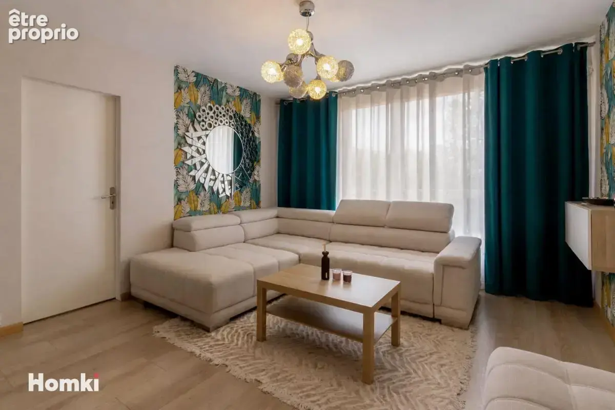 Appartement T3 de 57 m² à Bron 69500, Rue Marcel Bramet - photo 2