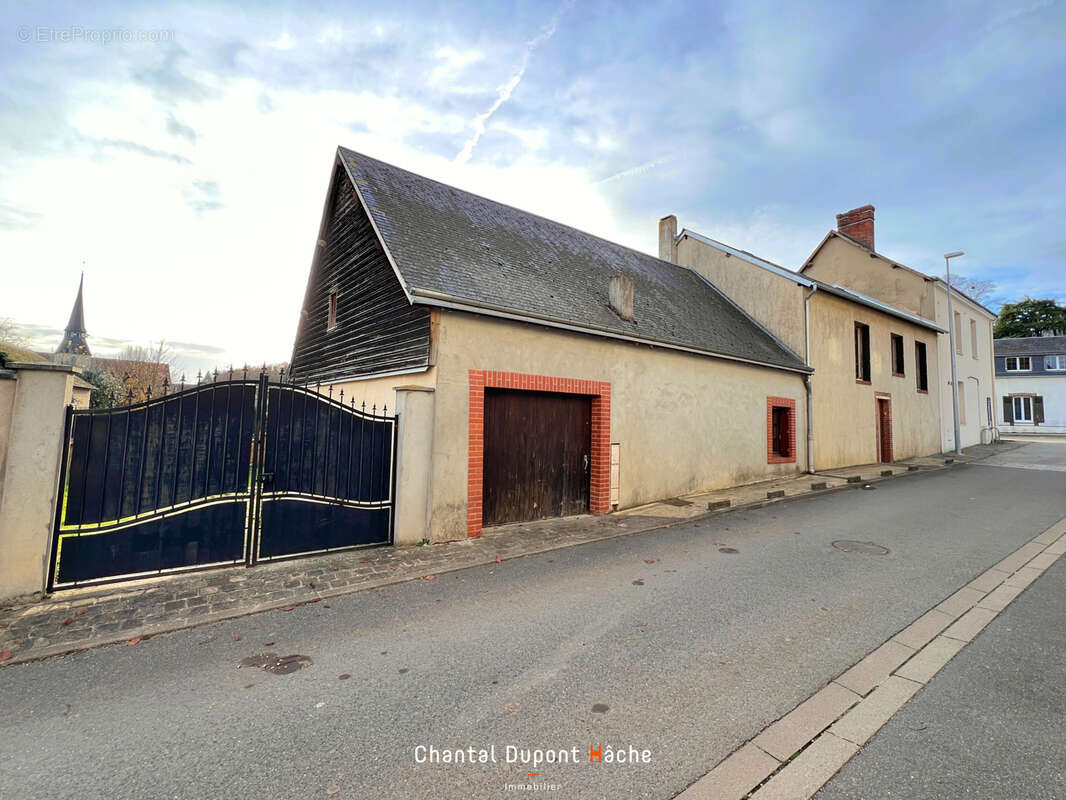 Maison à CHARTRES