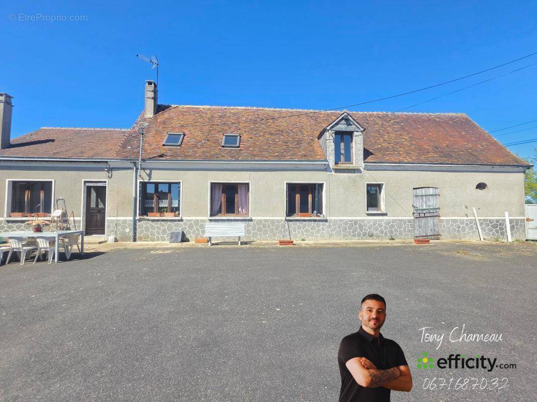 Maison à EPUISAY