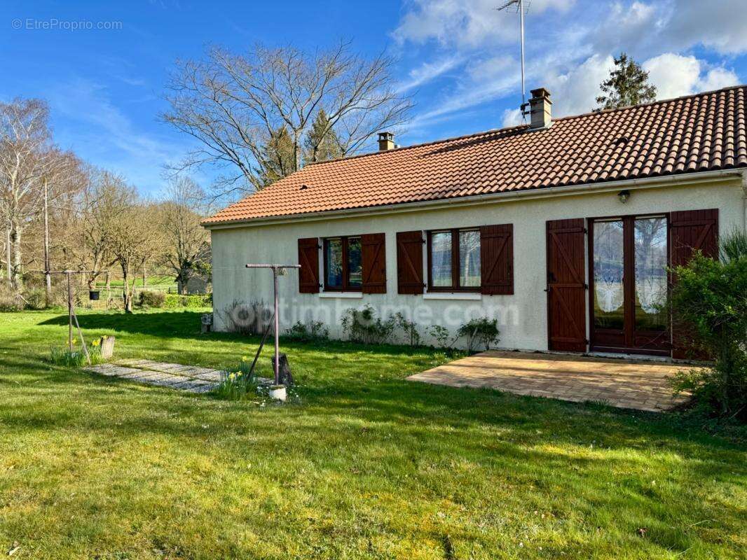 Maison familiale spacieuse de 169 m2 avec jardin - photo 11