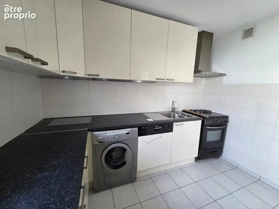 Appartement 4 pièces 82 m² à vendre à Sollies-Pont (83210) - photo 8