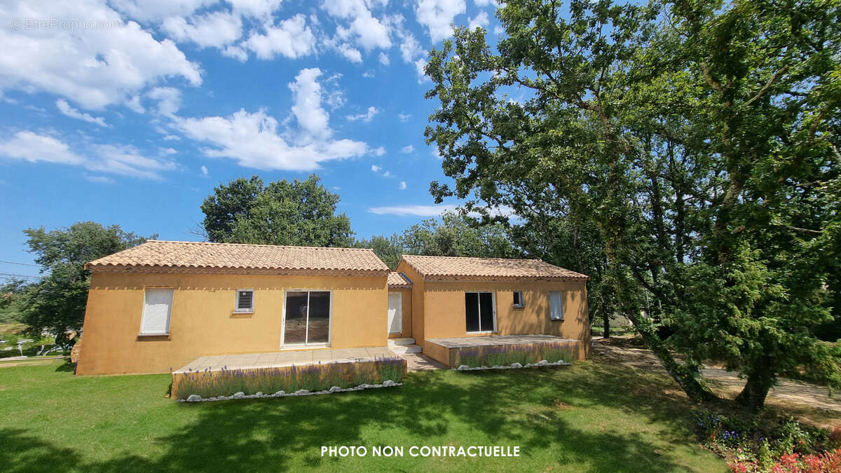 Maison à VALLON-PONT-D'ARC