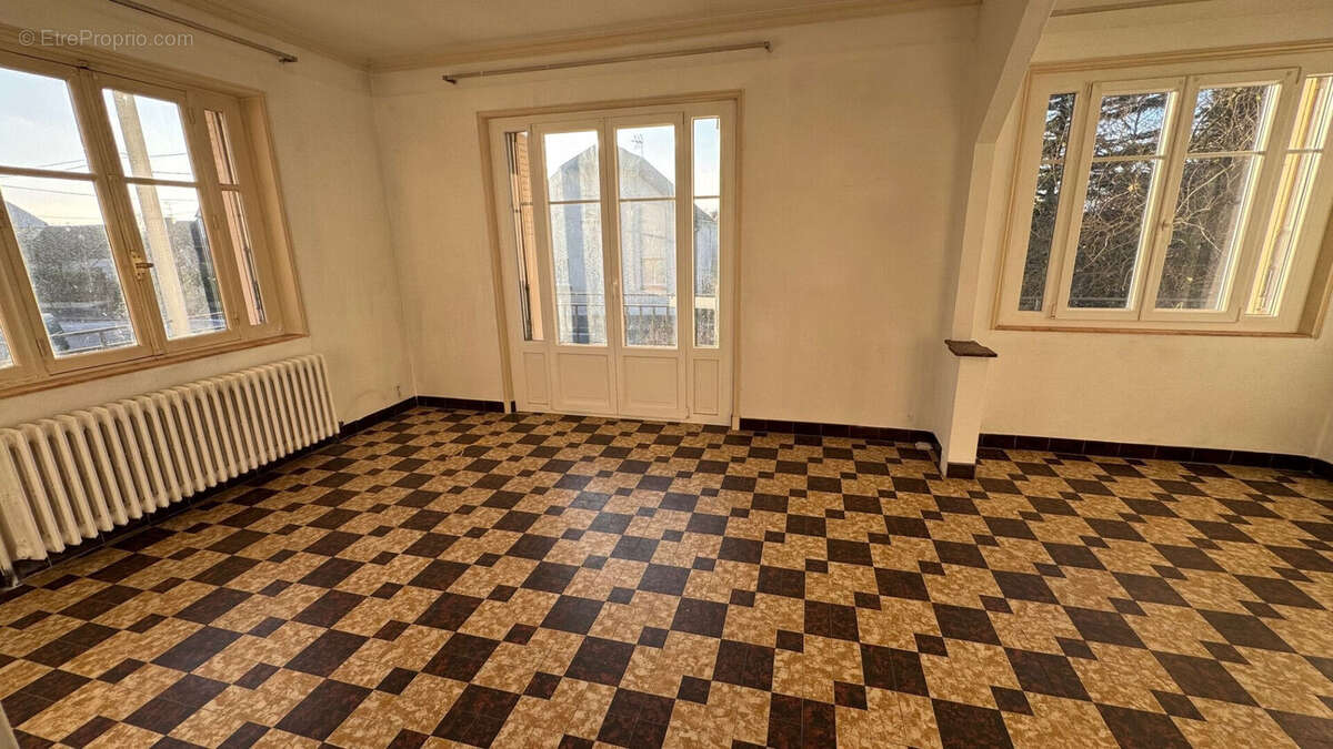 Maison Romorantin Lanthenay 7 pièce(s) 168.38 m2 - photo 4