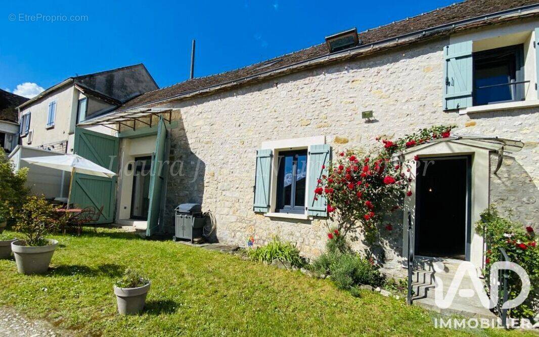 Photo 1 - Maison à MORET-SUR-LOING