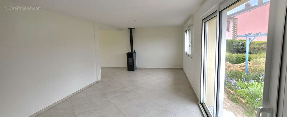 Maison à BRACQUEMONT