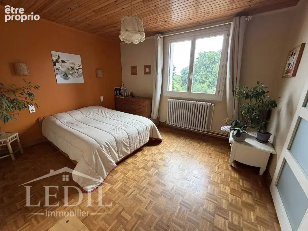 Maison de ville avec jardin, terrasse et garage - photo 8