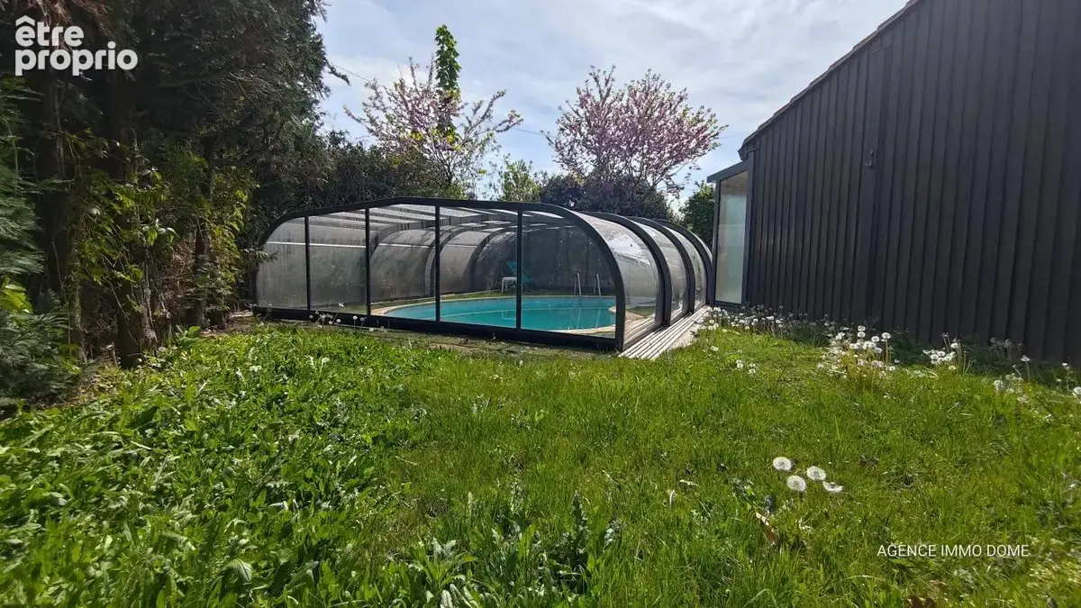 Maison, 8 pièces, 168 m² hab. Terrain. Piscine - photo 2
