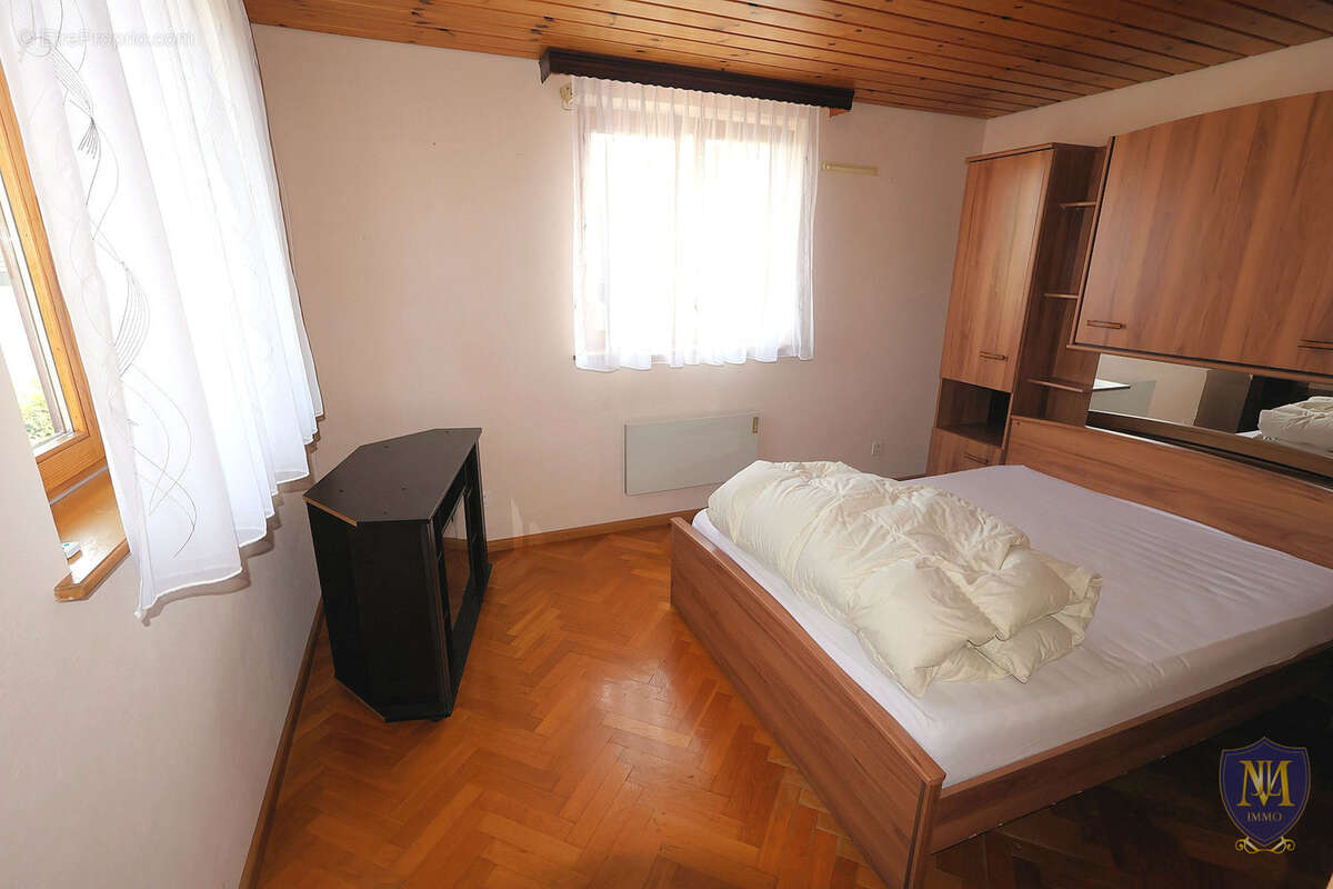 Attenschwiller au calme maison  avec possibilité bi-famille de 174 m2 sur 6,78 ares - photo 7
