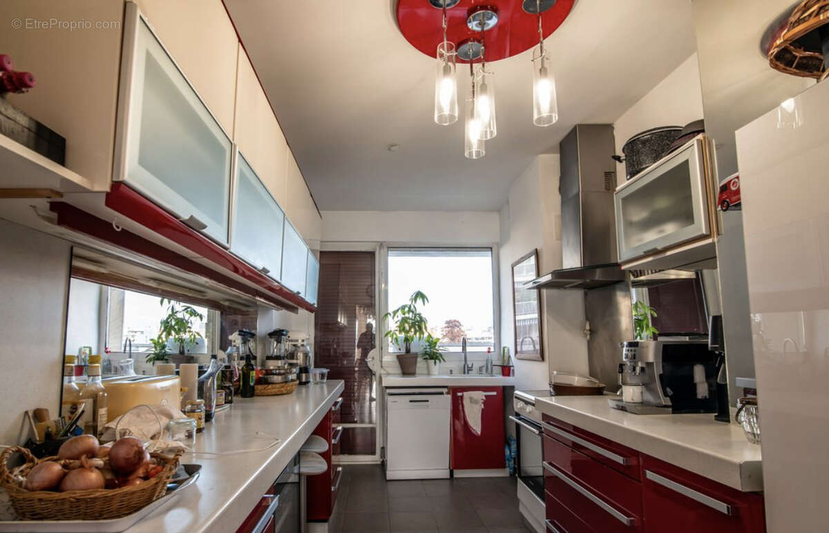 Appartement à MARSEILLE-8E