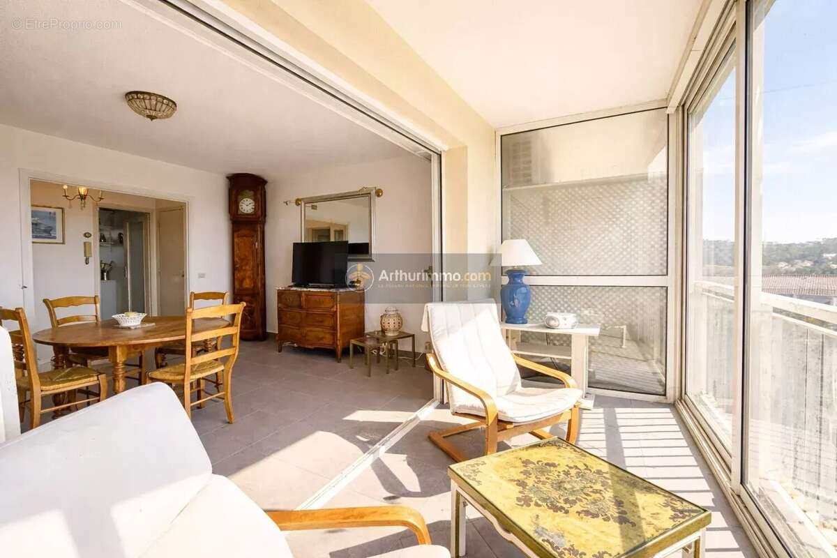 Appartement à SAINT-RAPHAEL