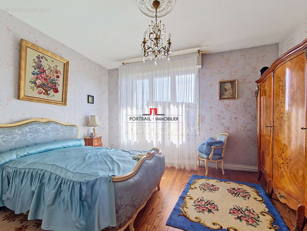 Maison 111 m² à Saint-Andre-De-Cubzac  - photo 6