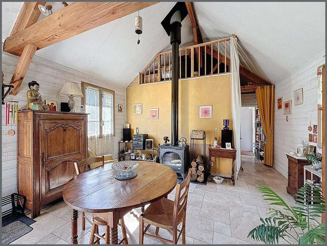 Maison 120 m² à Courcay  - photo 3