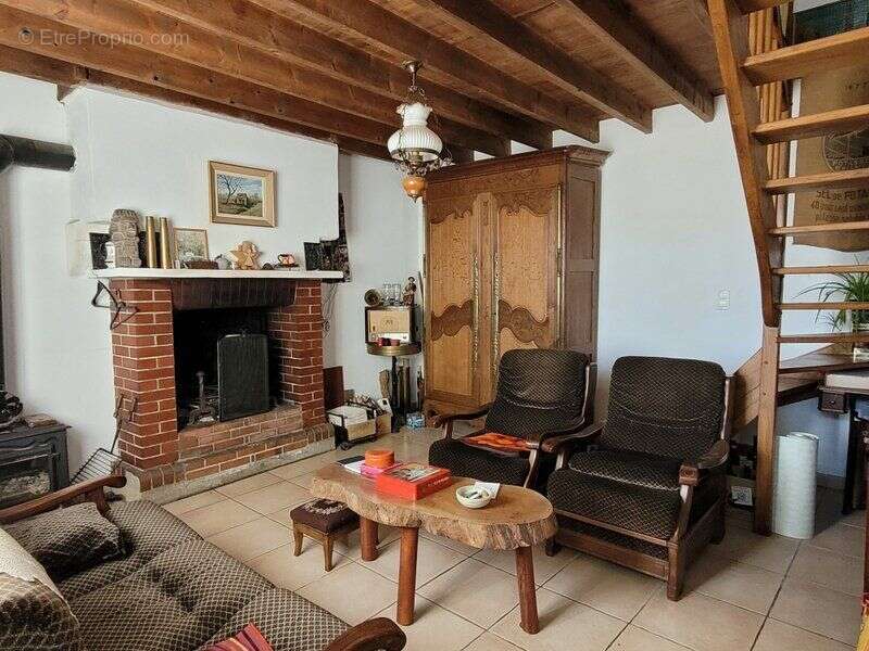 Maison à SOURDEVAL