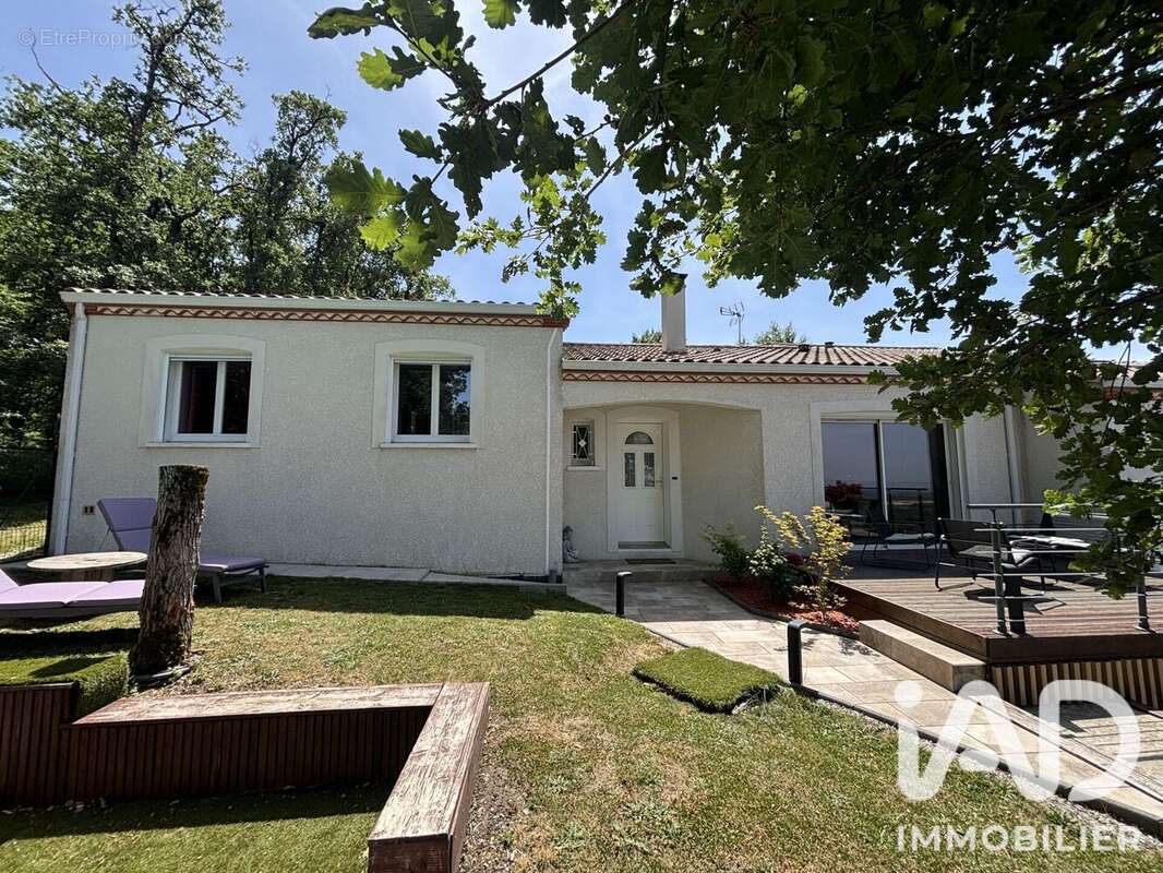 Maison 146 m² à Lisle-Sur-Tarn  - photo 6