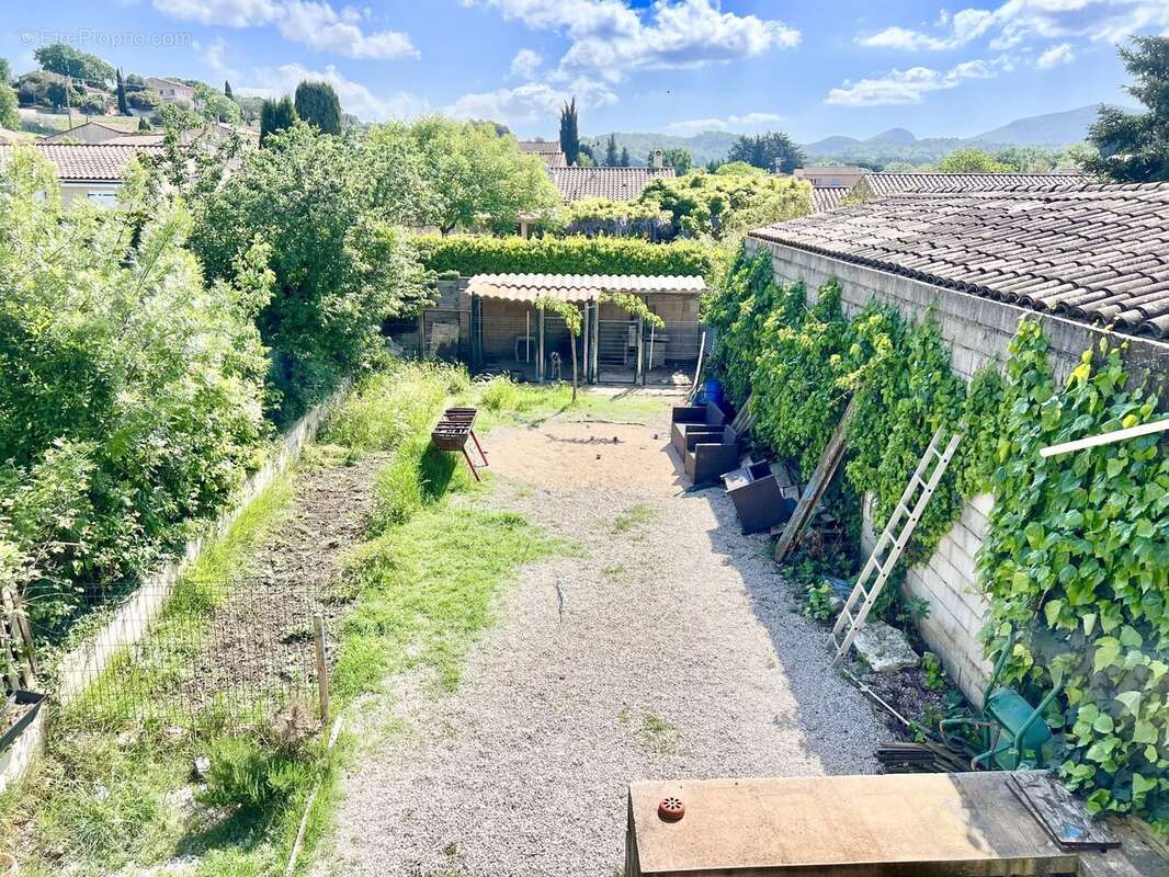 Maison à CAMPS-LA-SOURCE