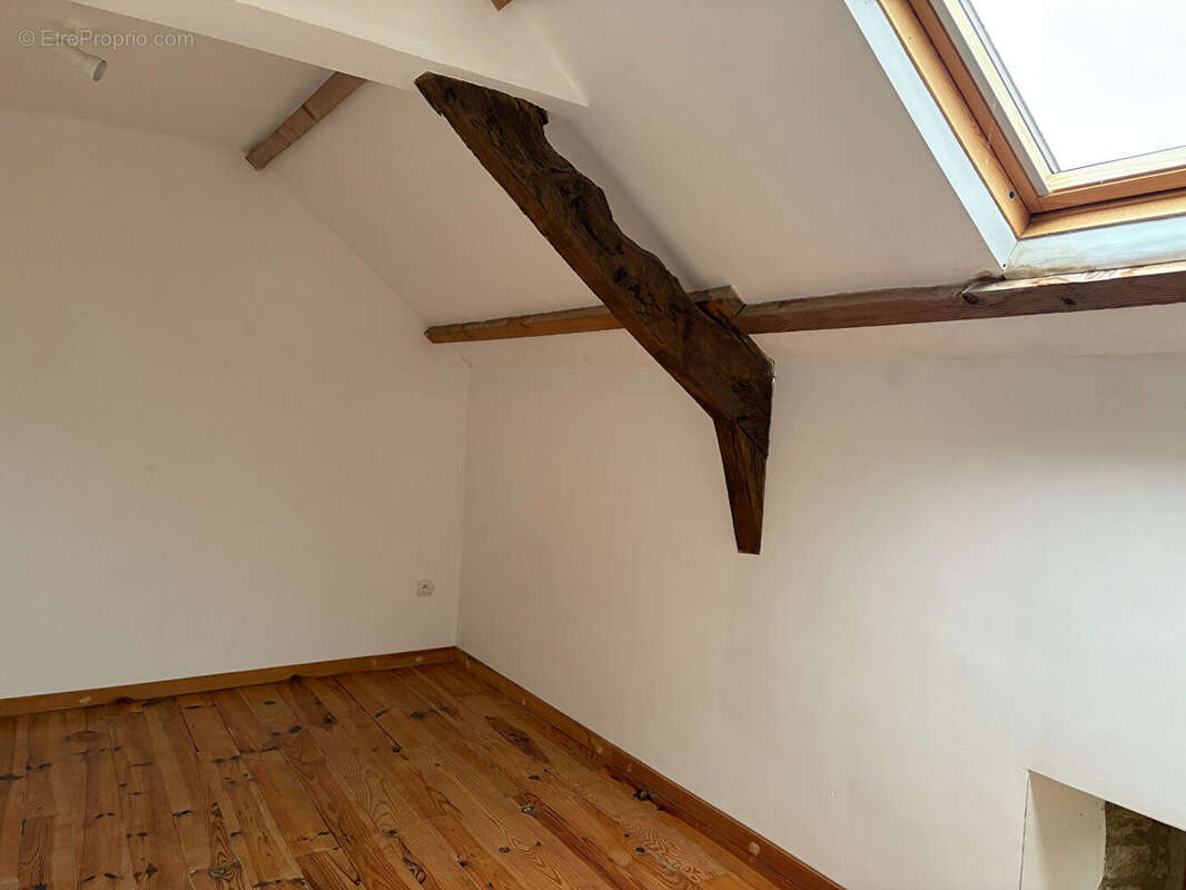 Maison à MOREAC