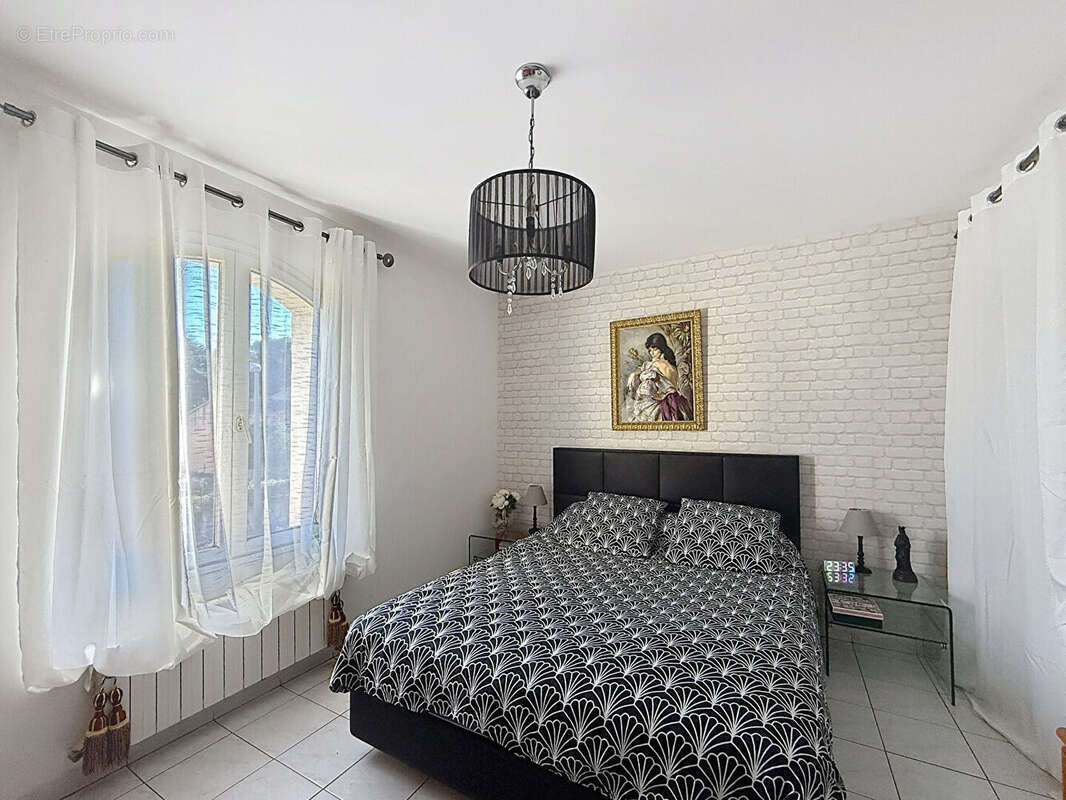Maison à MARSEILLE-9E