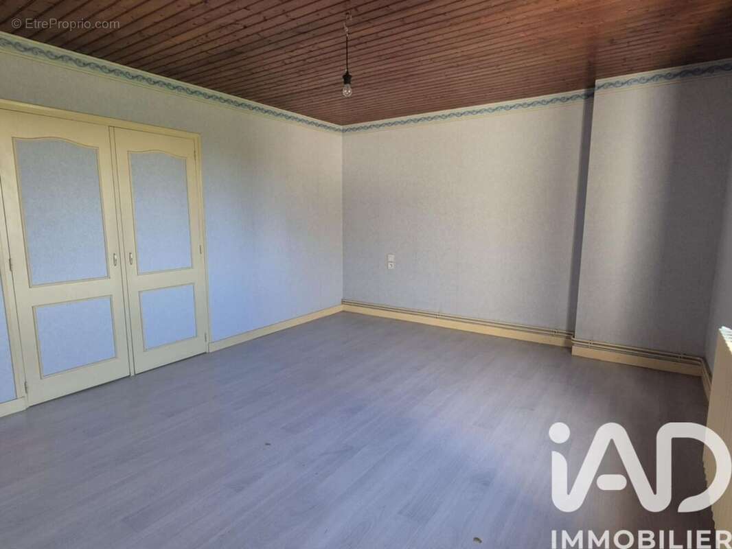 Photo 9 - Maison à LA CHAPELLE-BATON