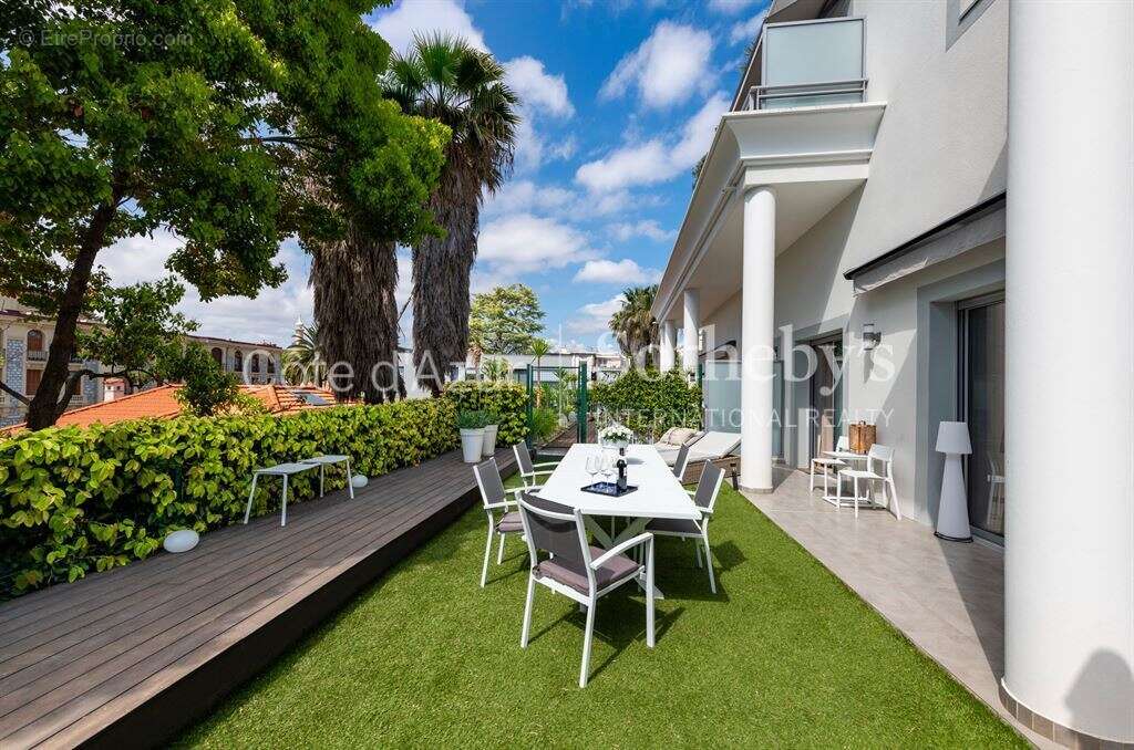 Appartement à NICE