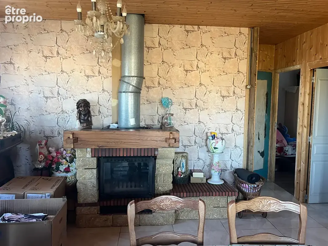 A vendre maison 6 pieces st cyr de favieres - photo 7