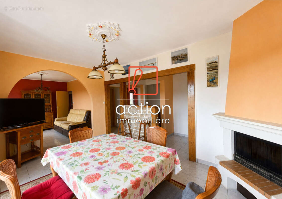 Maison à PLEUBIAN