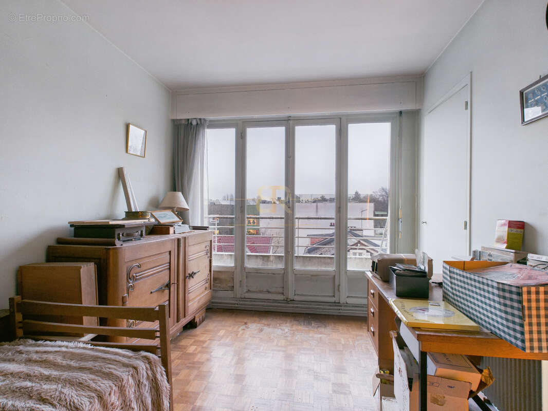 Appartement à FONTENAY-SOUS-BOIS