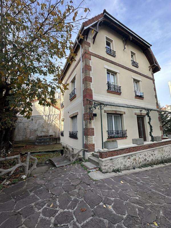 Appartement à COLOMBES