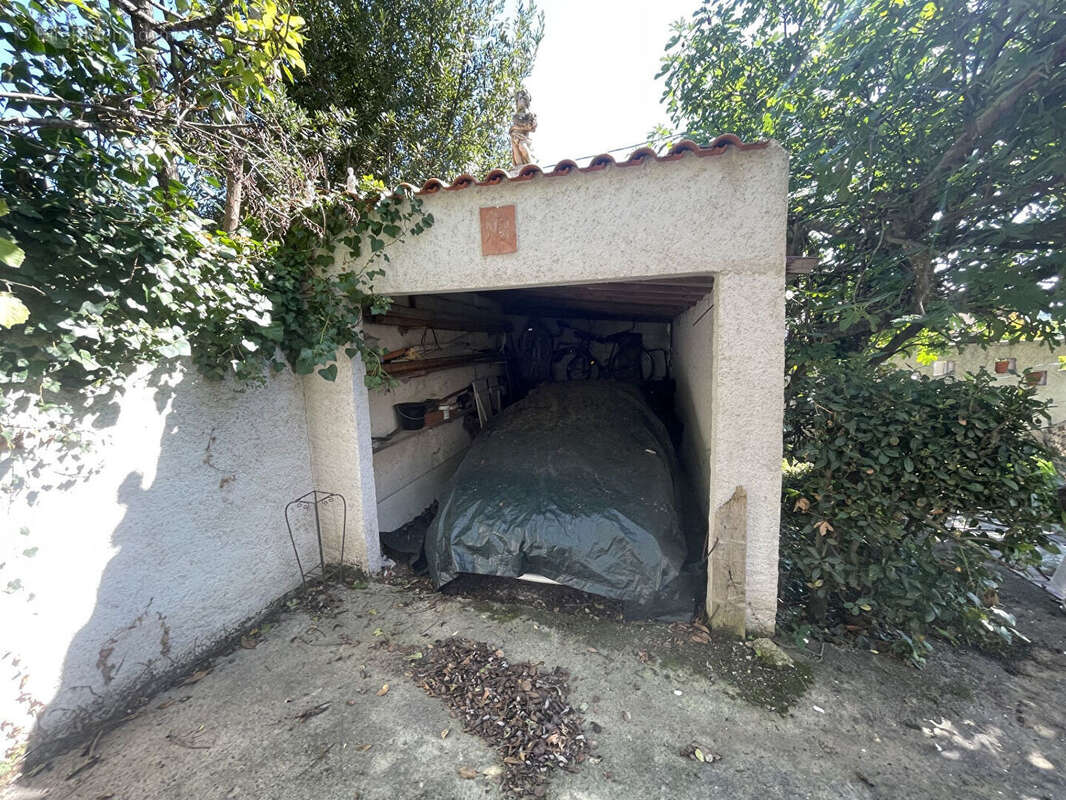 Maison à MONTLUCON