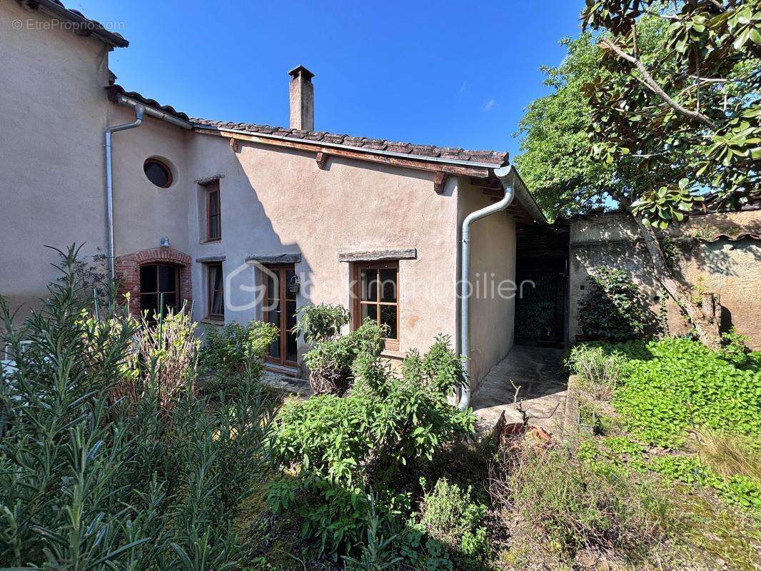 Maison à RABASTENS