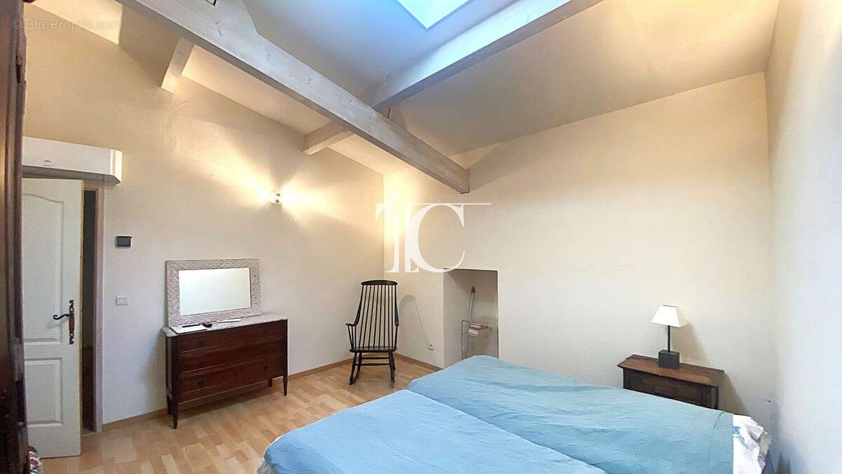 Maison à ALLEGRE-LES-FUMADES