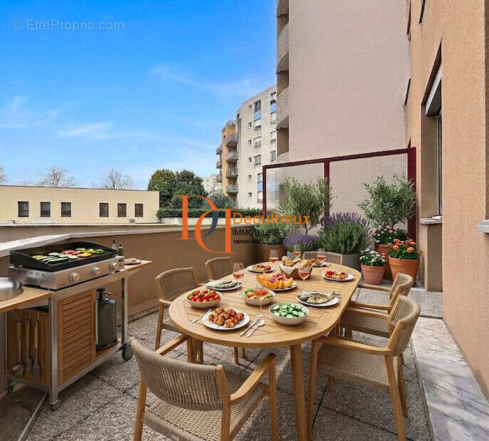 Appartement à VILLEURBANNE
