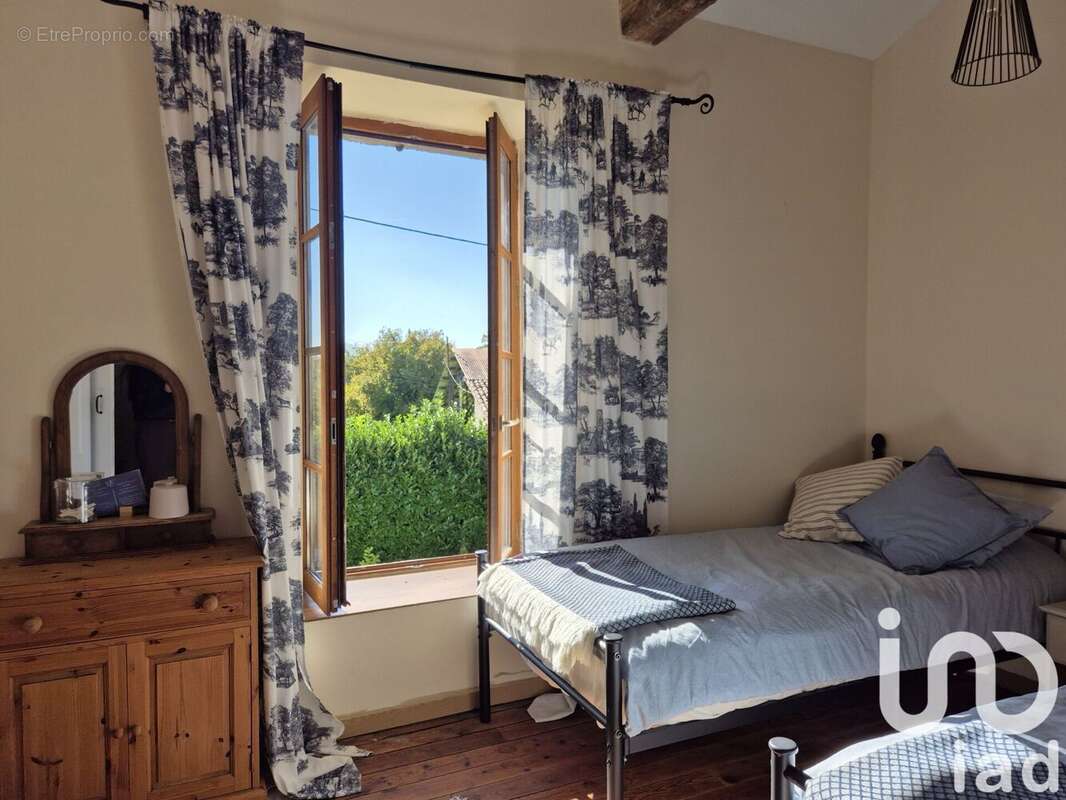 Photo 9 - Maison à SCILLE