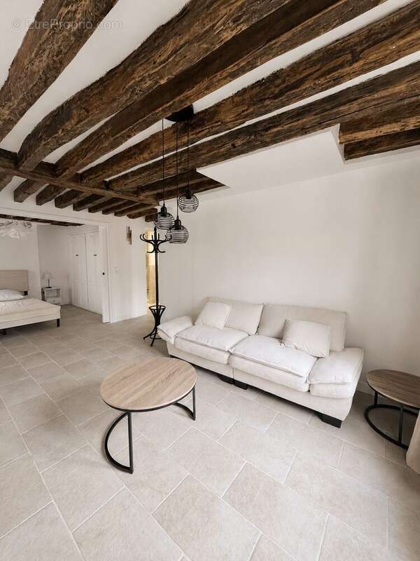 Appartement à PARIS-8E