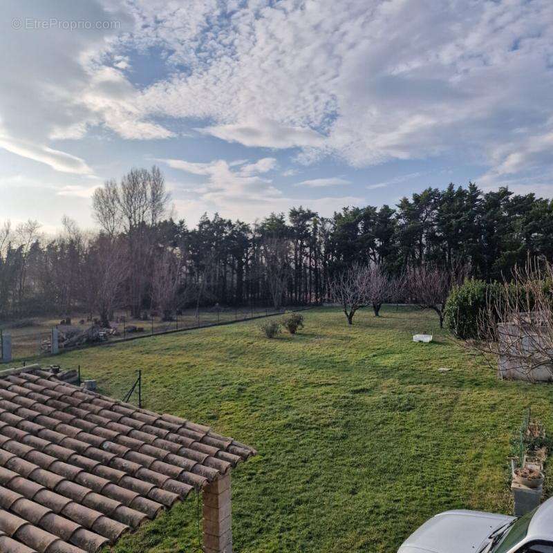 Maison à MONTELIMAR