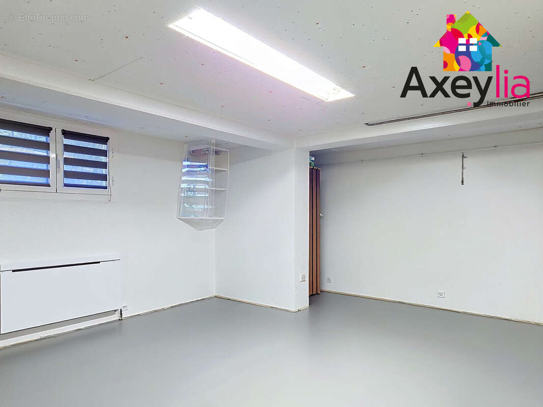 A vendre - maison avec terrain constructible - photo 13