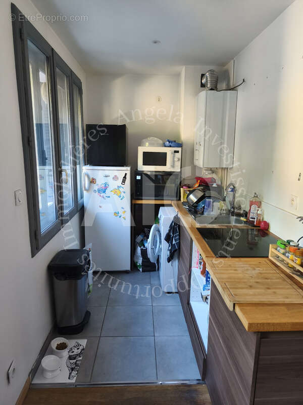 Appartement T3 Montée de Choulans à Lyon 5 avec balcon, cave   68 m2   1er étage. - photo 4