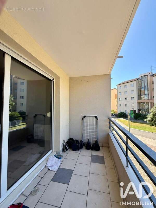 Photo 8 - Appartement à SAINT-GENIS-LAVAL