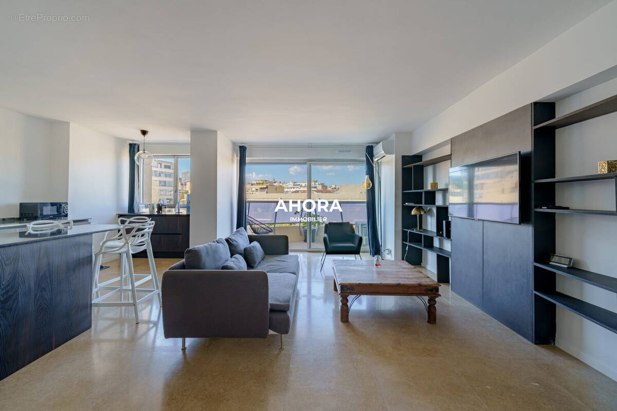 Appartement à MARSEILLE-8E