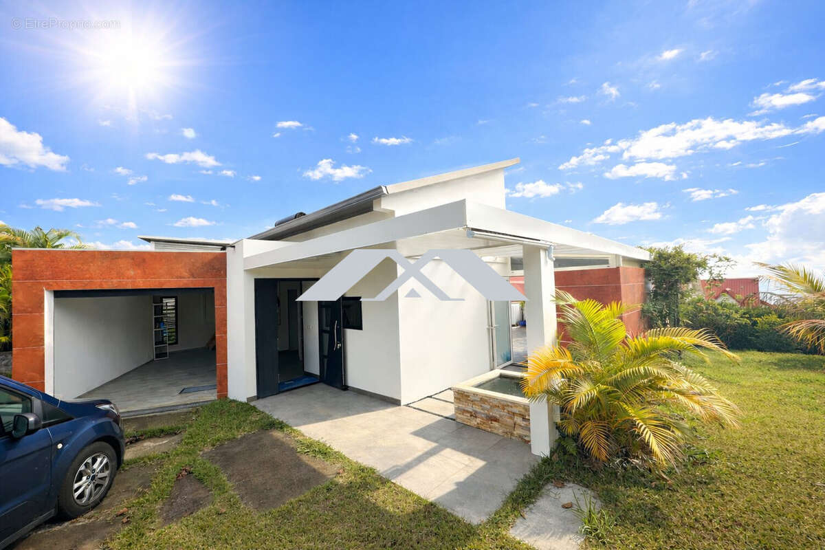 entrée - Maison à LE TAMPON